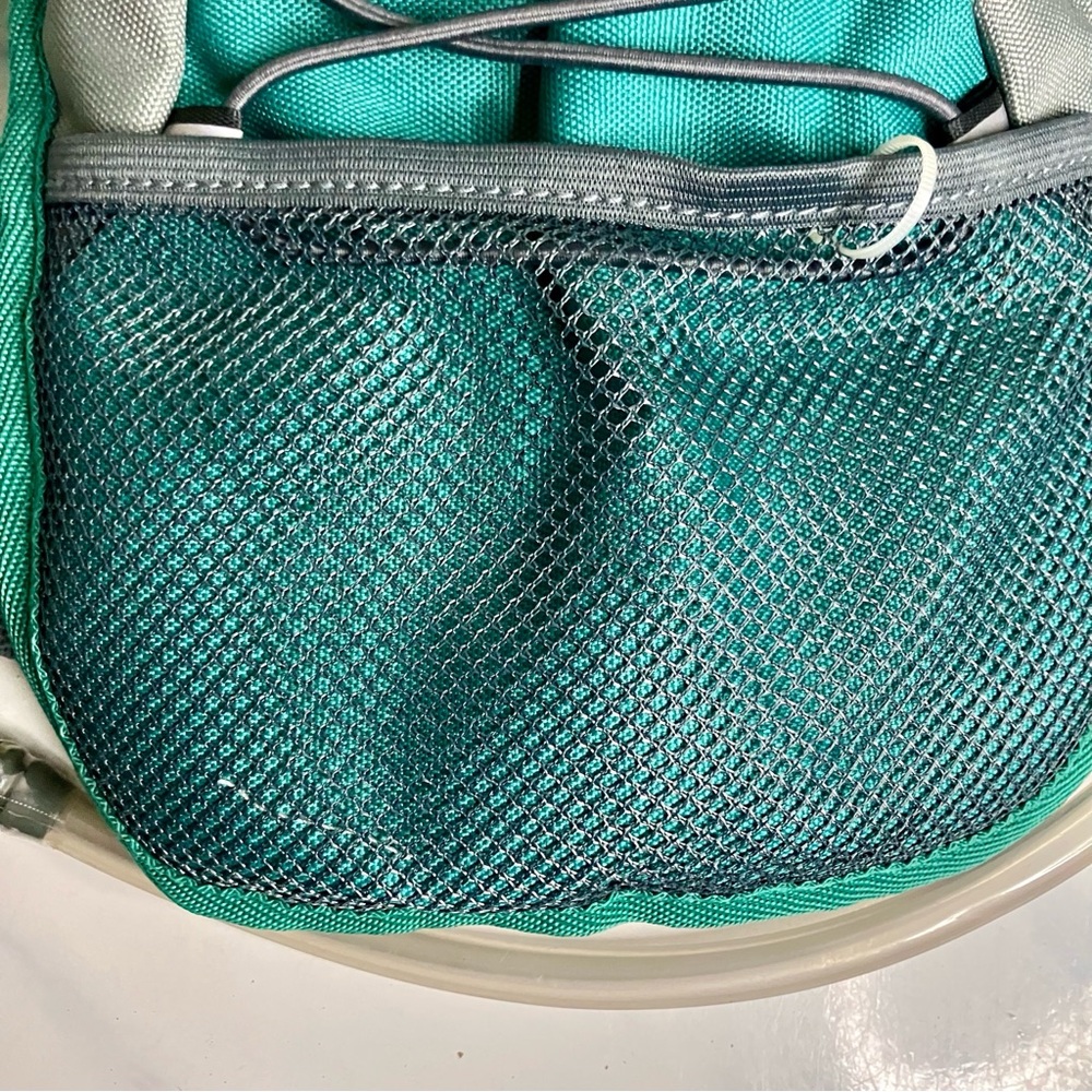 Avalanche Explorer Hydration Backpack - image 5